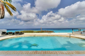 Belmar Oceanfront Apartments 13 with direct sea access and diving facilities